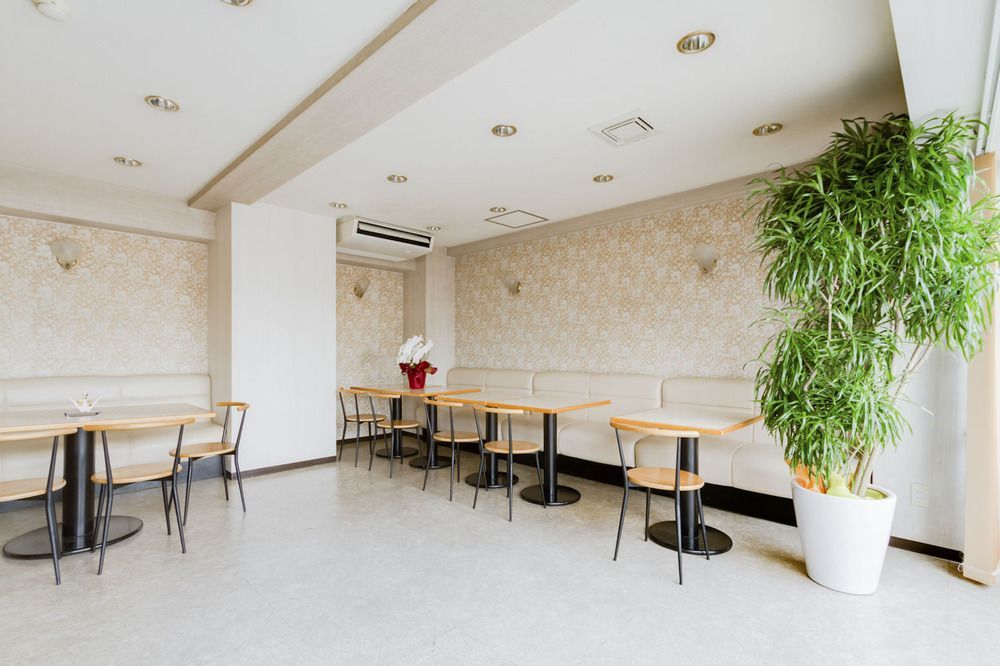 Simple Stay Fuga Shin-Osaka-Kita Kültér fotó